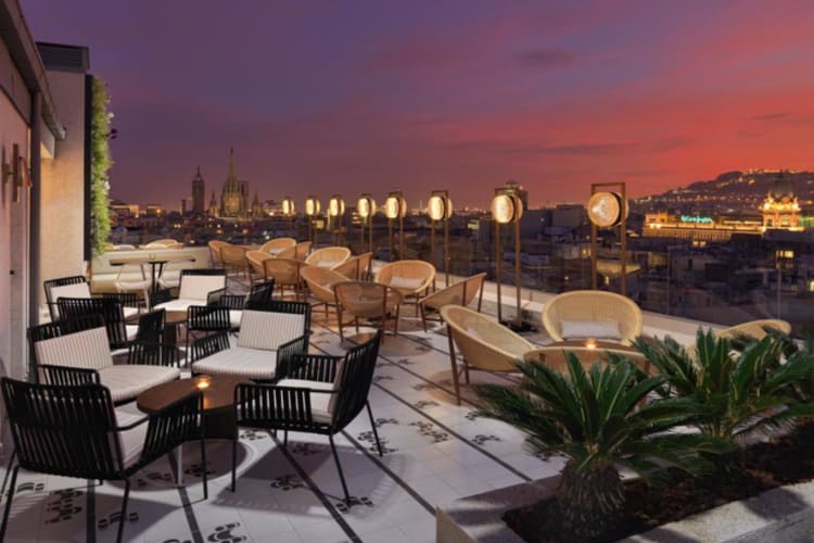 Rooftop dining